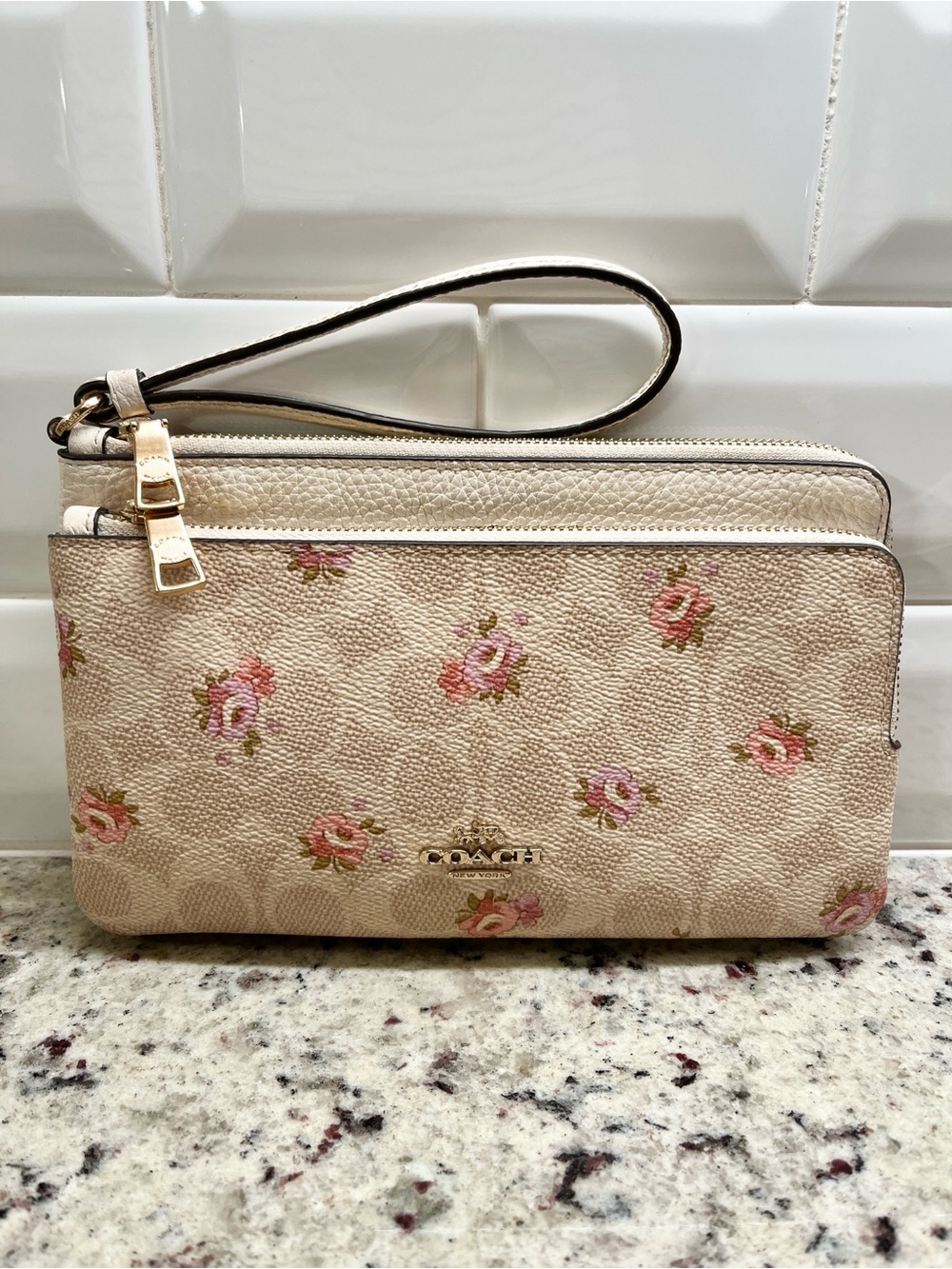 Coach Double Zip Clutch Wristlet NWOT